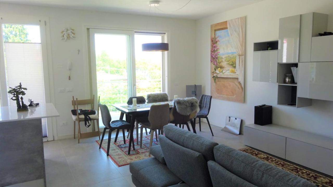 Holiday House Al Porto View Lake Peschiera del Garda Exterior photo