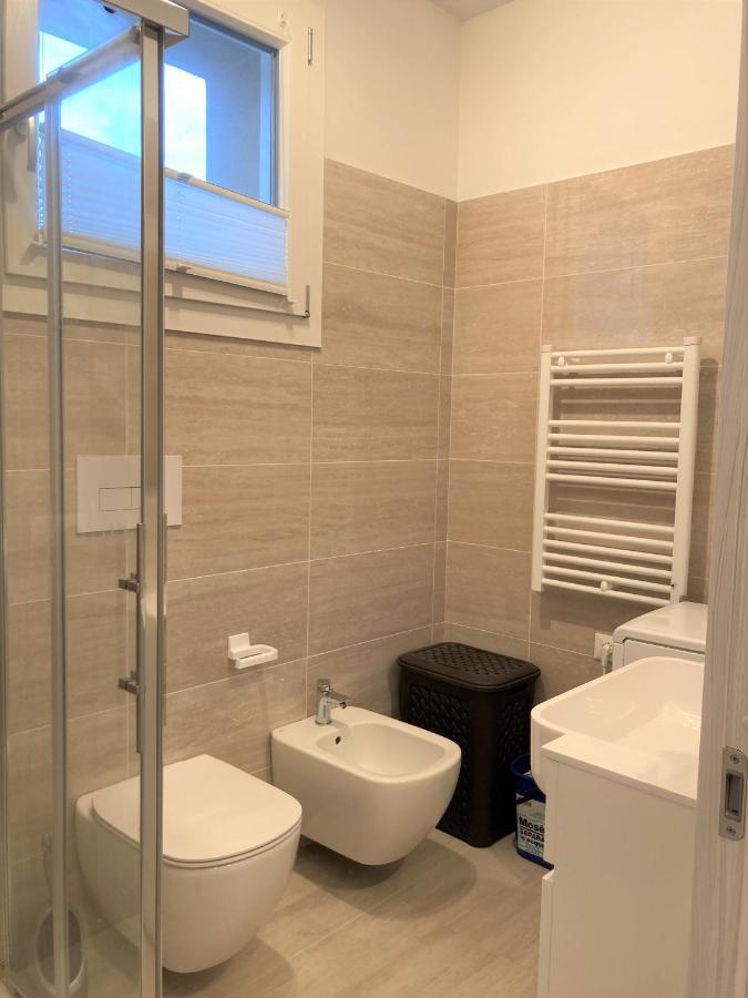 Holiday House Al Porto View Lake Peschiera del Garda Exterior photo